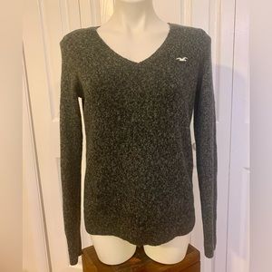 Hollister Gray V-Neck Sweater for Women